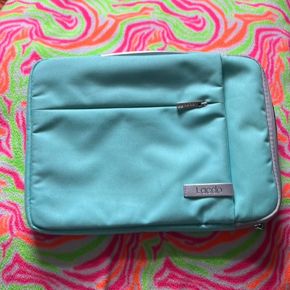 Lacdo 13’ Inch Turquoise Laptop Case
